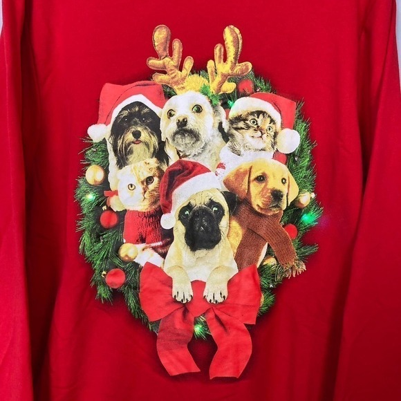 Fifth Sun Christmas Holiday Dogs Cats Light UP Crewneck Sweatshirt Unisex Size L - Picture 6 of 17